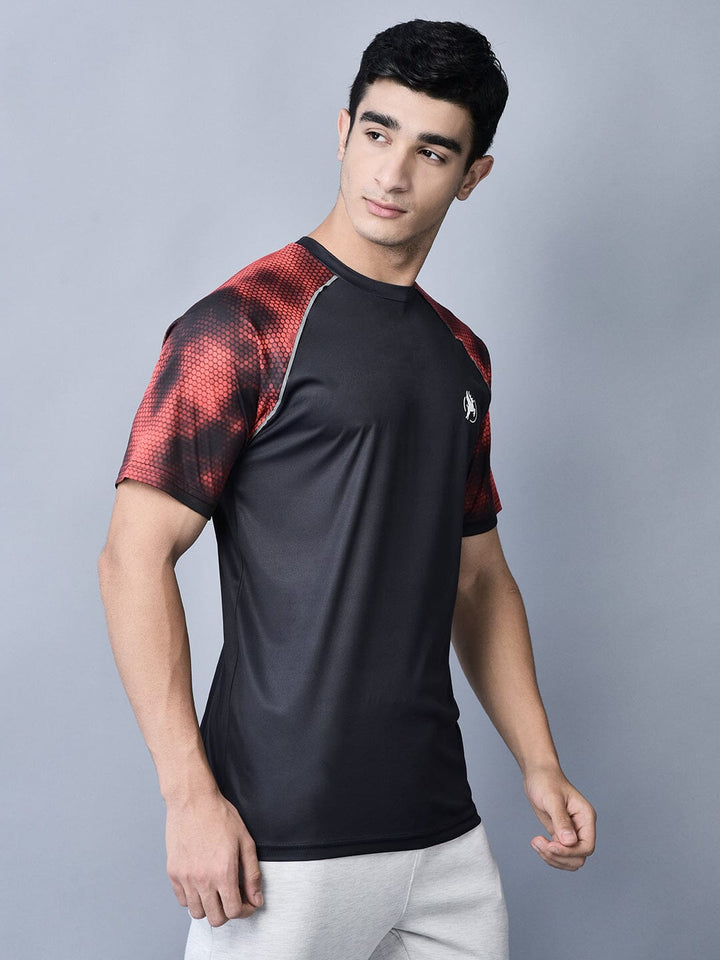 Field Performance T-Shirt Black/Red - trenz