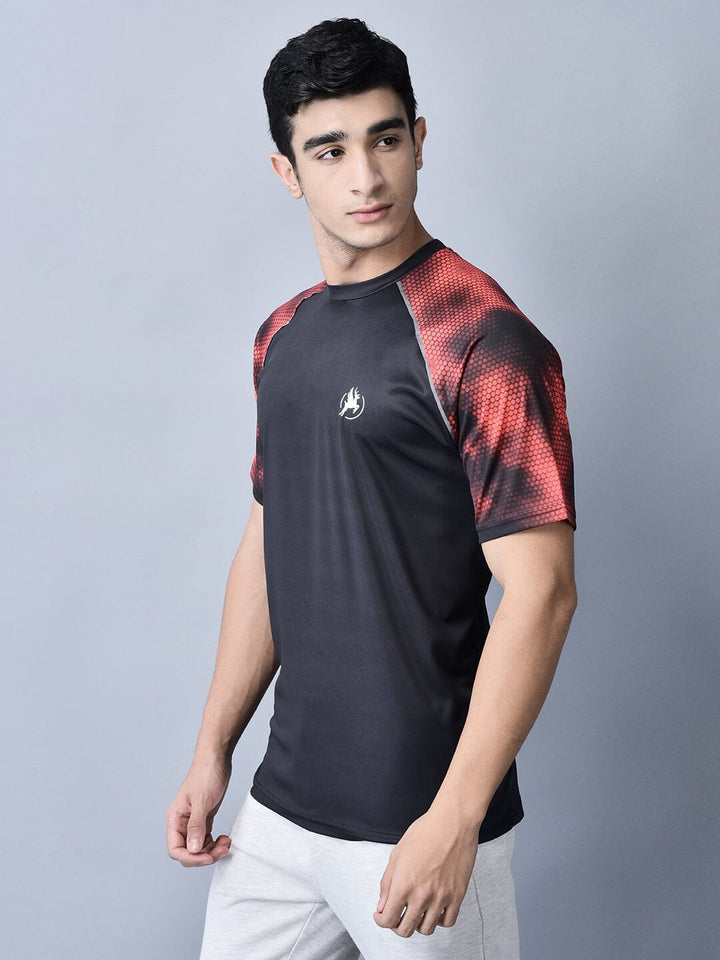 Field Performance T-Shirt Black/Red - trenz