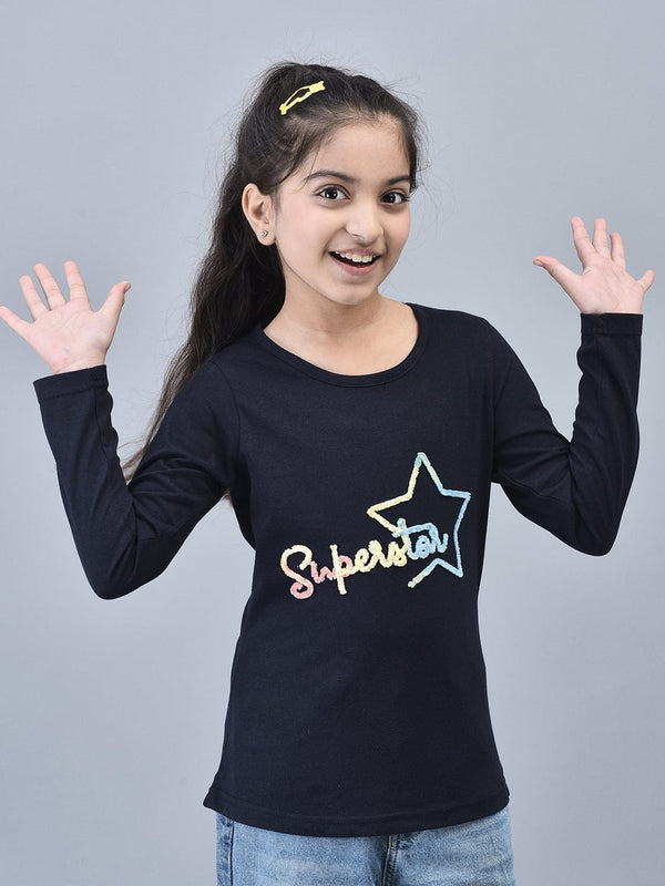 Superstar Fuzzy Embroidered Tshirt - trenz