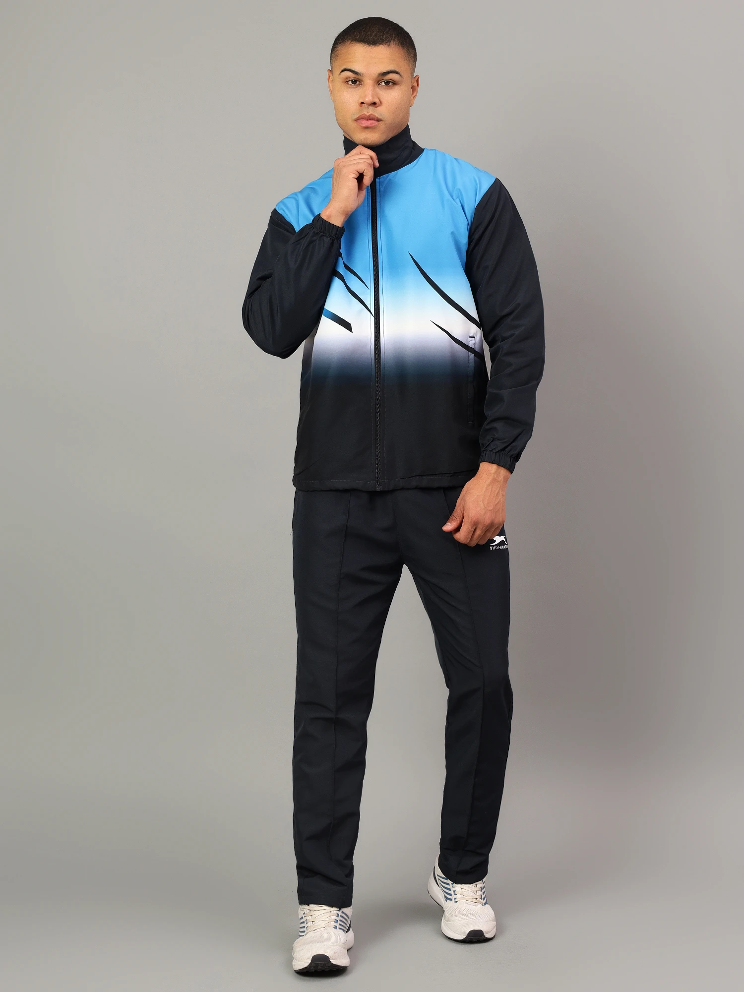 Navy/Cyan/White